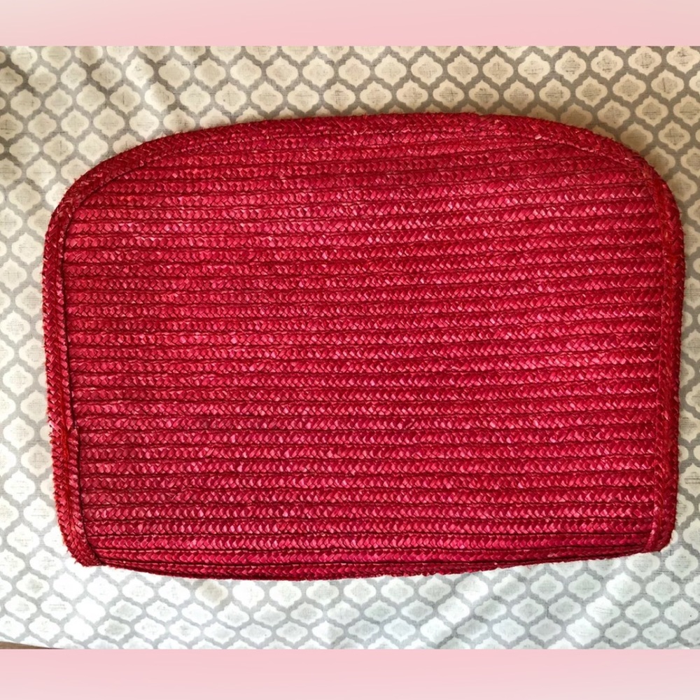Vintage woven grass straw couch purse bag